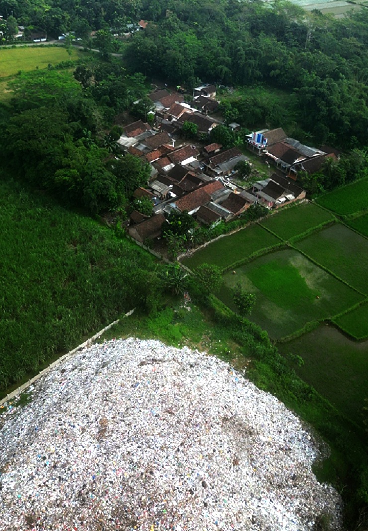 TPA Pakusari Jember Ancam Keselamatan Warga Sekitar - Undercover