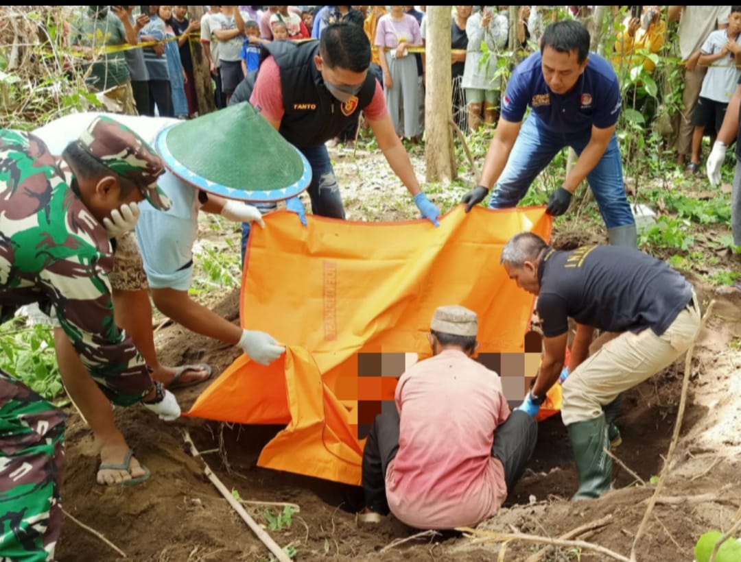 Update, Kakek di Jember Ditemukan di Bawah Gundukan Tanah Tanpa Celana, Posisi Kaki Menekuk