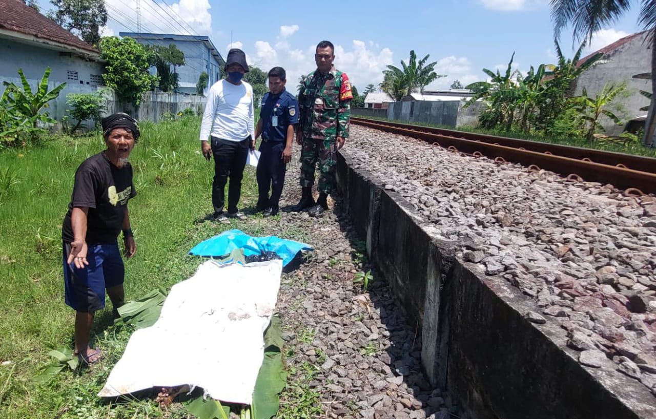 KA Sritanjung Vs Motor di Rambipuji Jember, 1 Orang Meninggal Dunia