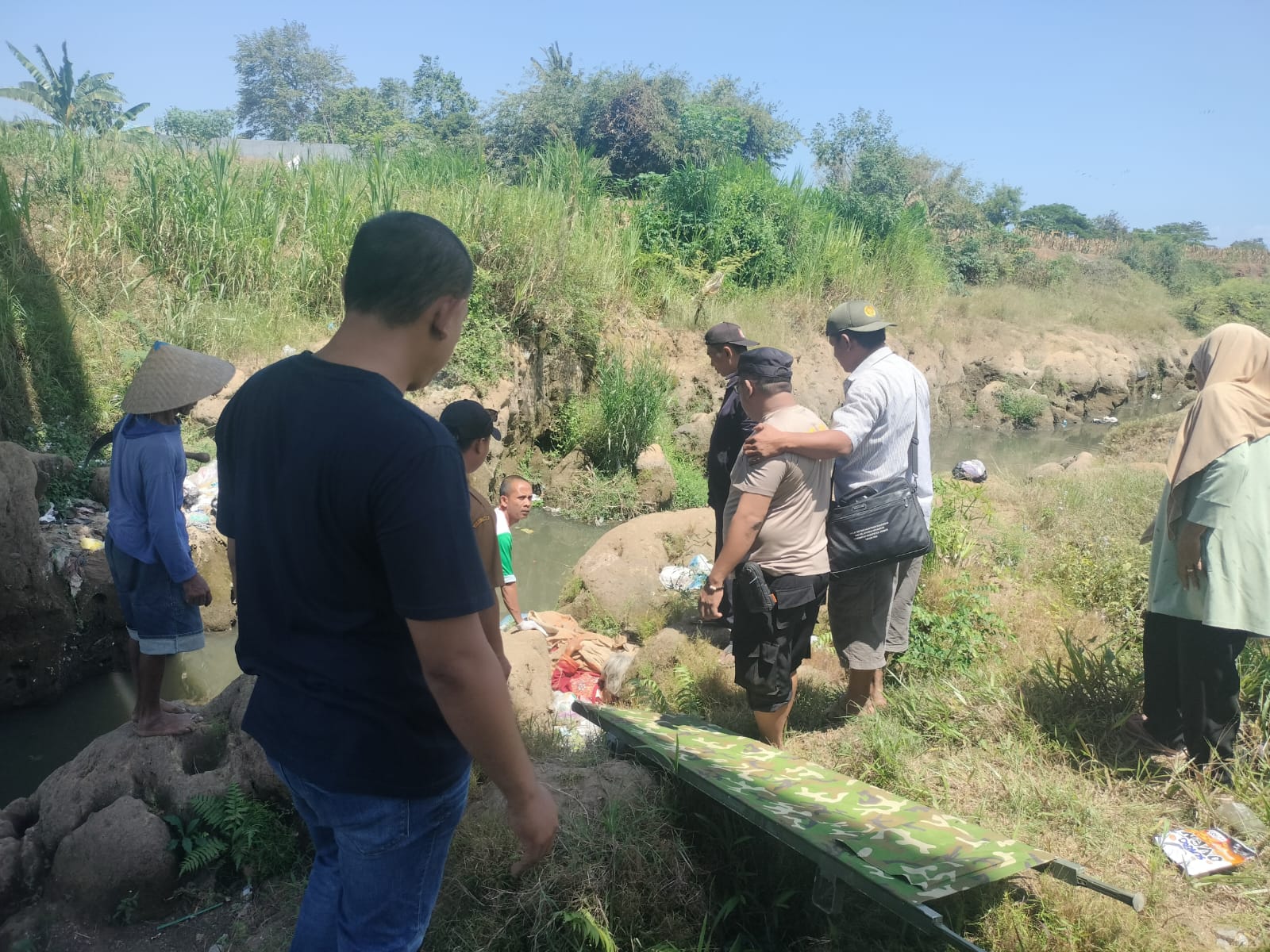 Nenek di Kencong Jember Jatuh dari Jembatan Setinggi 7 Meter, Diduga Bunuh Diri?